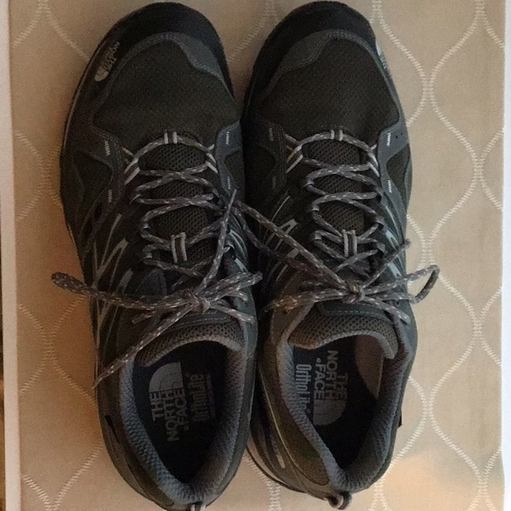 North Face men's size 13 athletic shoes